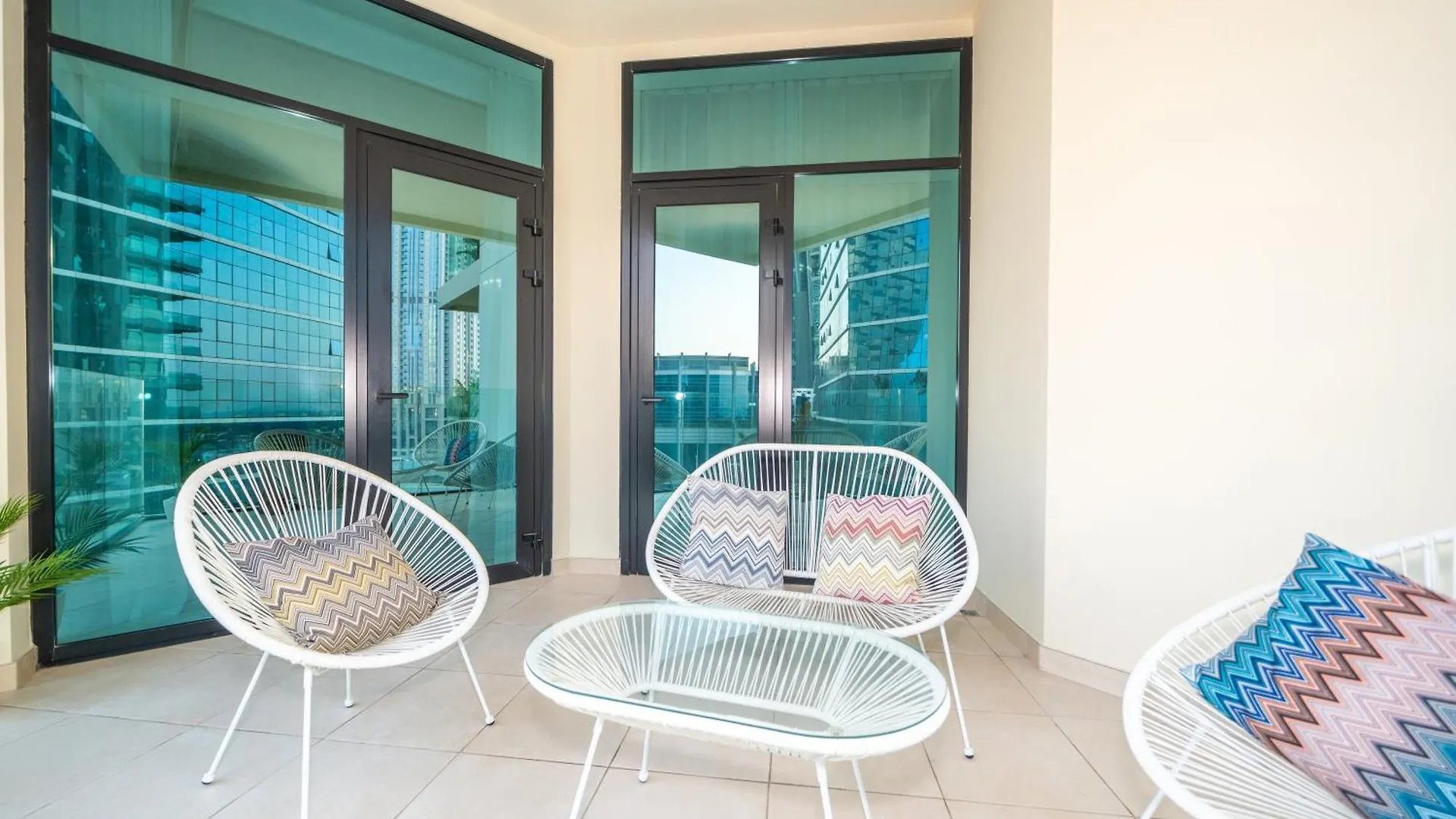 Exclusive Missoni-Branded 1Br Urban Oasis Canal Dubaï